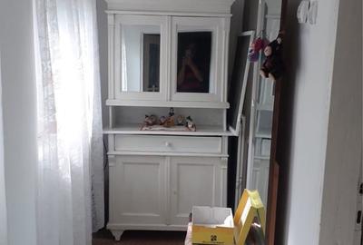 Casă cu 2 camere în Pietroasele - 1