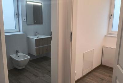 Casă cu 4 camere în Sântion - 12