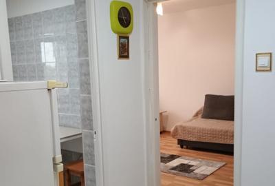 Apartament cu 2 camere de inchiriat, zona 1 Decembrie 1918, proprietar - 7