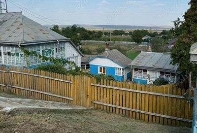 Casa ?i teren 2938 m p in Balteni,Probota - 1