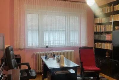 Casă cu Teren 91 Mp în Central - 6