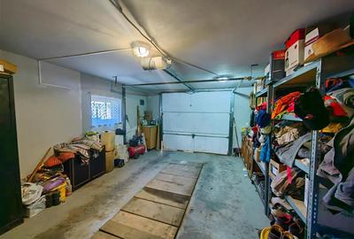 Duplex cu 12 camere cu Canalizare în Vest - 5