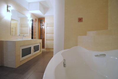 Casă individuală cu 4 camere cu Canalizare în Torontalului - 18