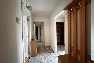 Apartament cu 4 camere decomandat în Central - 4