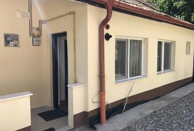 Apartament cu 2 camere decomandat în Central - 4