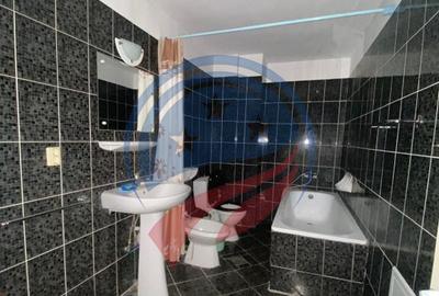 VILA CU 2500 MP TEREN LA 15 KM DE CRAIOVA CENTRU - 9