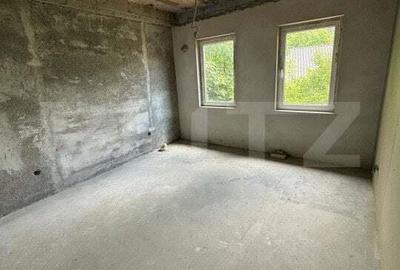 Casă cu 10 camere cu Teren 80 Mp în Central - 4