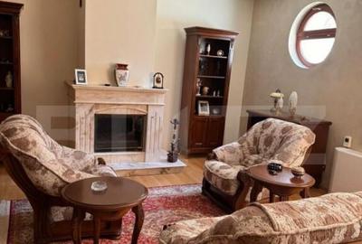 Vila de vanzare, cu 11 camere, 550 mp, zona Bariera Valcii - 2