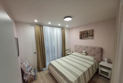 Apartament cu 3 camere decomandat în Doina - 2