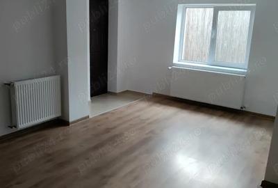 Casa 4camere, 2bai, 2bucatarii si curte proprie in zona Lipovei Aradului - 6