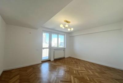 Apartament cu 3 camere decomandat în Universitate - 3