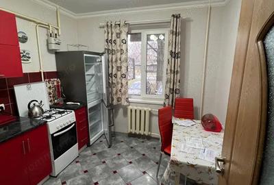 Ofer spre inchiriere garsoniera in zona Drumul Taberei aproape de metrou. Ofer spre inchiriere garsoniera in zona Drumul Taberei aproape de metrou. - 2