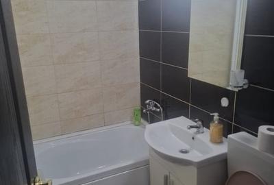 Apartament cu 3 camere decomandat în Milcov - 3