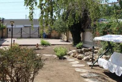 Casa 3 camere - Valu lui Traian - 128.000 (Cod E11) - 3