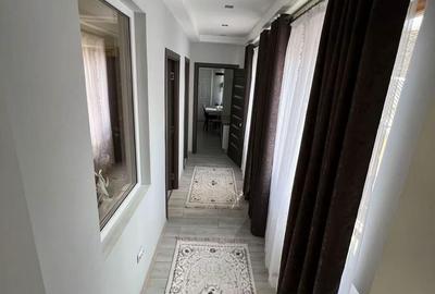 Apartament cu 3 camere decomandat în Central - 11