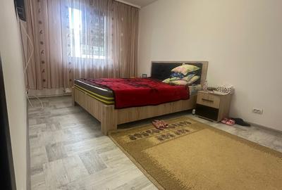 Zona Tractorul apartament 2 camare decomadat - 8