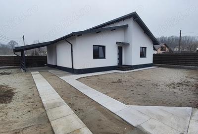 Casă cu Teren 400 Mp în Albota - 4