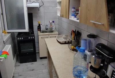 Vand apartament 2 camere - 1