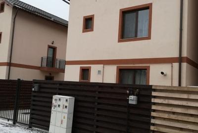 Casă cu 4 camere în Chiajna
