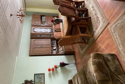 Apartament cu 4 camere decomandat în Central - 2