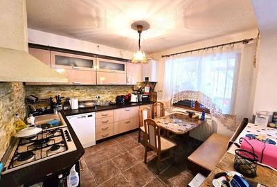 Casa spatioasa cu 5 camere | Ilarie Chendi Casa spatioasa cu 5 camere | Ilarie Chendi - 8