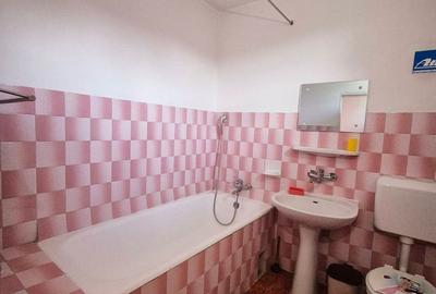 Casă cu 5 camere cu Teren 3581 Mp în Central - 12