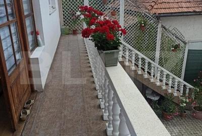 Doua Case + 2 Spatii Comerciale, 440 mp Utili – pe Str. Libertatii! - 16