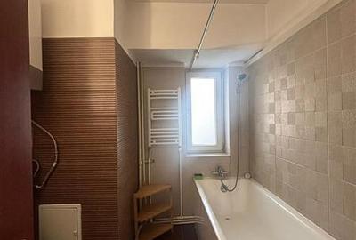 Apartament cu 3 camere semidecomandat, mobilat în Libertății - 10