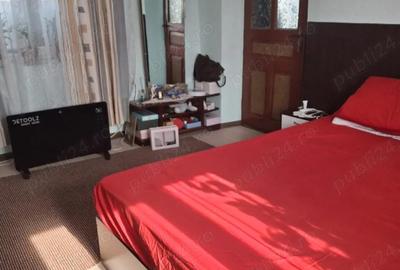 Casă cu Canalizare în Traian - 1