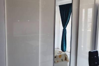 Inchiriez apartament cu 2 camere - 1