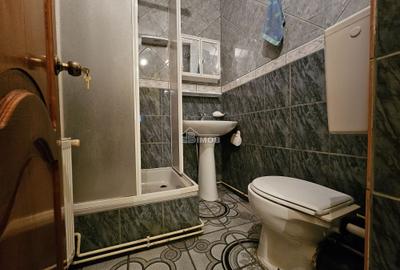 Apartament cu 4 camere decomandat în Micro 3 - 11