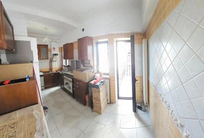 Apartament cu 4 camere în Moșilor - 9