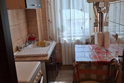 Garsonieră decomandată în Mărăcineni - 4