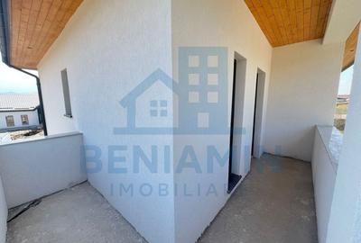 Casă cu 5 camere cu Teren 600 Mp în Sânpetru - 3