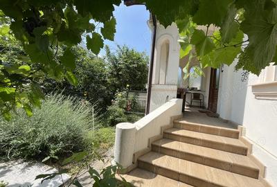 Proprietar vand Casa cu curte superba central Craiova - 6