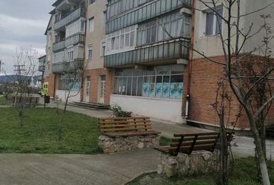 Spațiu comercial, de 94 mp, în Central - 1