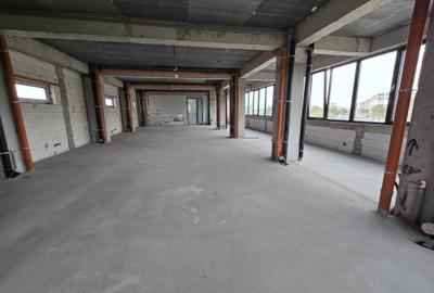 Spațiu comercial, de 559 mp, în Drumul Taberei - 31