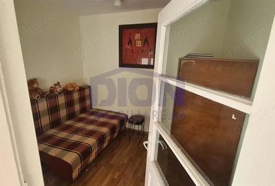 Central -Casa si teren in municipiul Calarasi--Grivita - 1