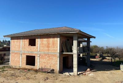 Casă individuală cu 5 camere cu Canalizare în Feleacu - 1