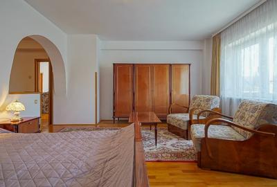 Casă individuală cu 5 camere cu Canalizare în Tractorul - 12