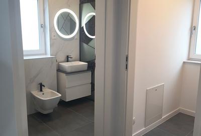 Casă cu 5 camere cu Teren 500 Mp în Borș - 9