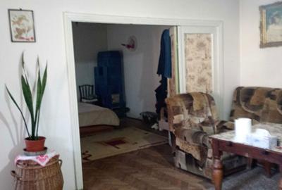 Casă cu 4 camere în Malu Roșu - 3