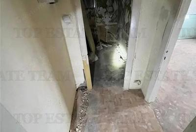 2 garsoniere adiacente la rosu pe Calea Grivitei, etaj 4 - 7