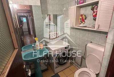 Vand 4 camere Decomandat zona Micro 4 Govandari - 15