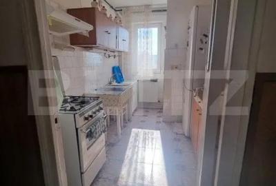 Apartament cu 2 camere decomandat în Tractorul - 5