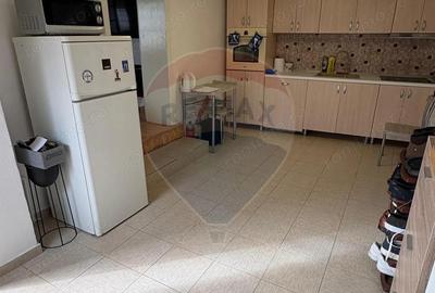 Casă cu 3 camere cu Teren 300 Mp în Sud - 9