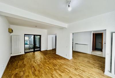 Casă în Aviatorilor - 2