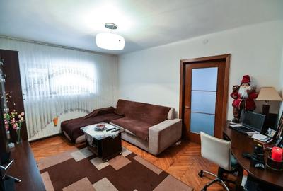 Casă individuală cu 6 camere cu Canalizare în Moșilor - 8