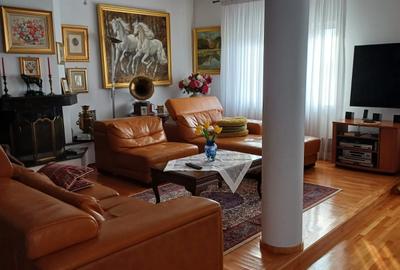 Vila in Cornetu