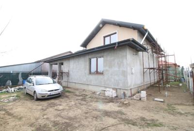 Vand vila D+P+M  Sat Costi ( Floricultura) cu bransamente la utilitati -135.000E - 4